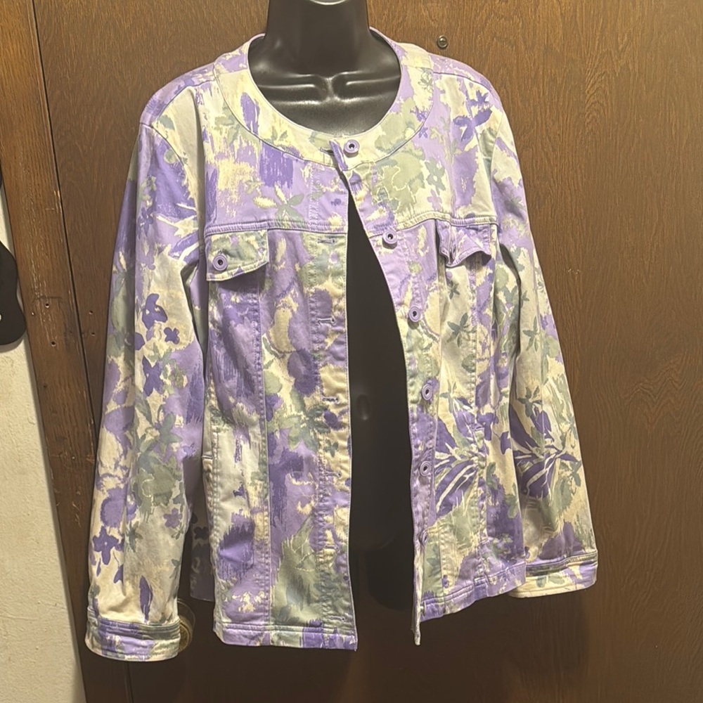 Denim&Co Lavender and Cream Floral Jean Jacket
